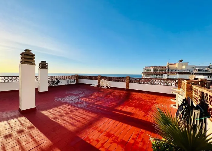 Estudio En Centro Cerca De La Playa Con Piscina By South Costa