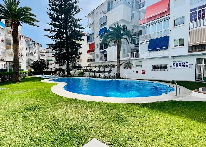 Estudio En Centro Cerca De La Playa Con Piscina By South Costa *