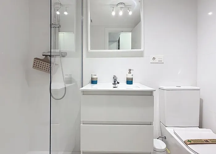 Estudio En Centro Cerca De La Playa Con Piscina By South Costa